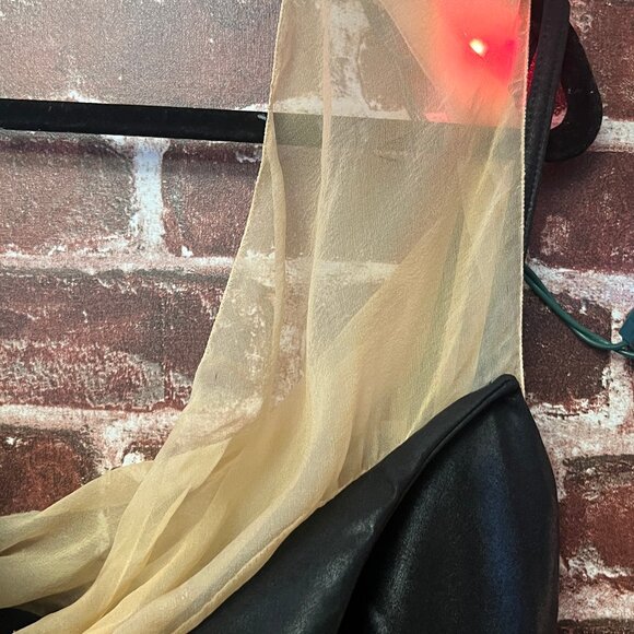 NWT Vintage Gianni Versace Couture Black & Gold Asymmetric Silk Gown - Picture 5 of 16